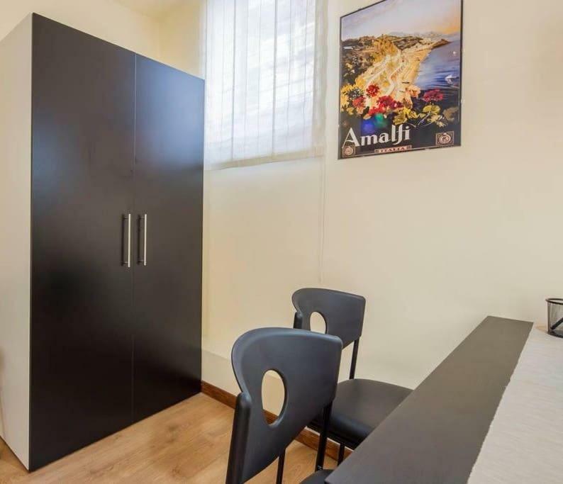 Bilocale In Centro Apartment ซาแลร์โน ภายนอก รูปภาพ