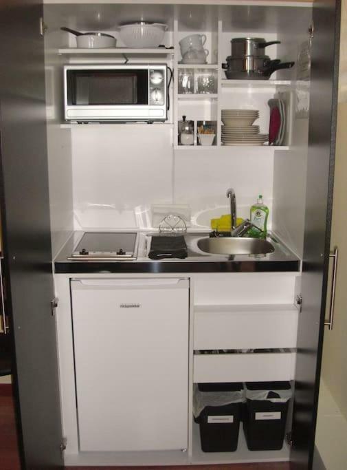 Bilocale In Centro Apartment ซาแลร์โน ภายนอก รูปภาพ
